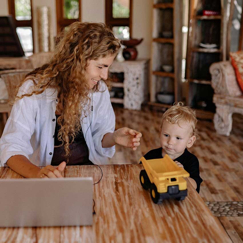 mother-child-learning
